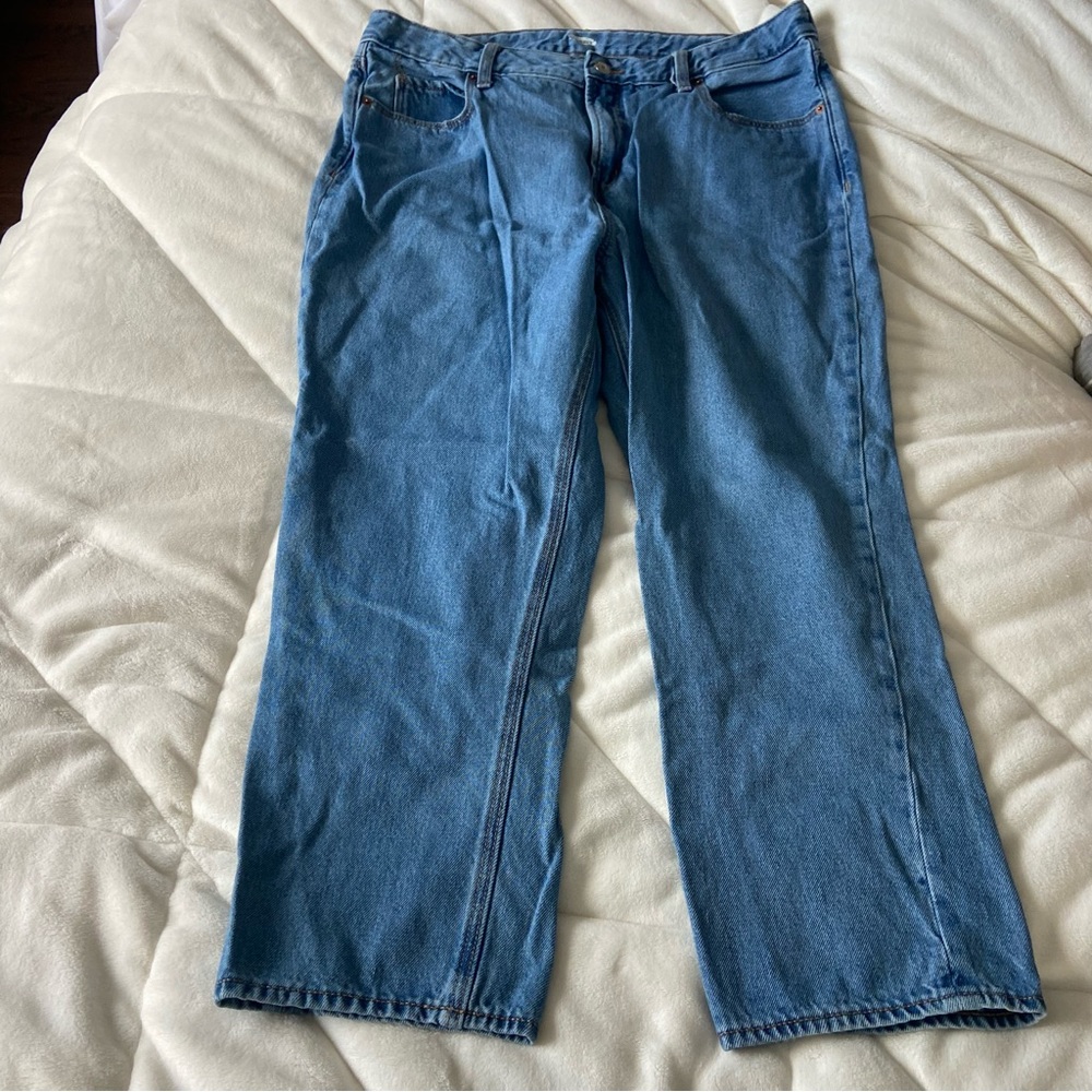 Old Navy Vintage Mom Jeans Size 14 - $40 —> $20